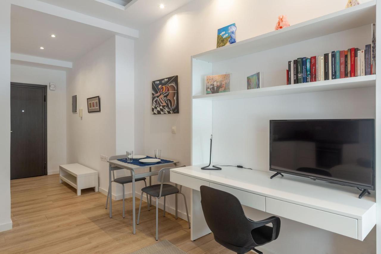 Brand New Apartment In เอเธนส์ ภายนอก รูปภาพ