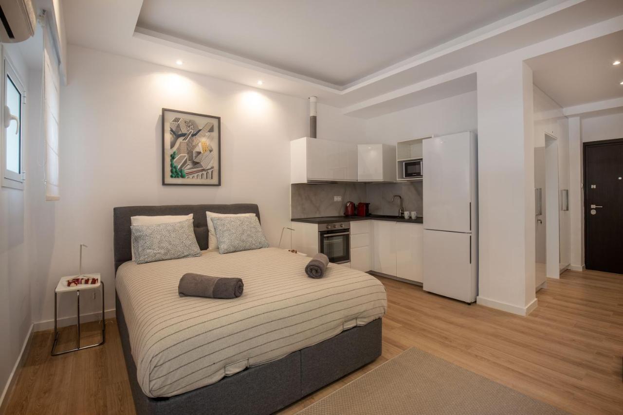 Brand New Apartment In เอเธนส์ ภายนอก รูปภาพ
